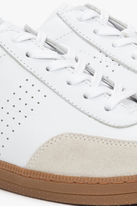 Classic white men's sneakers made of leather and velour.