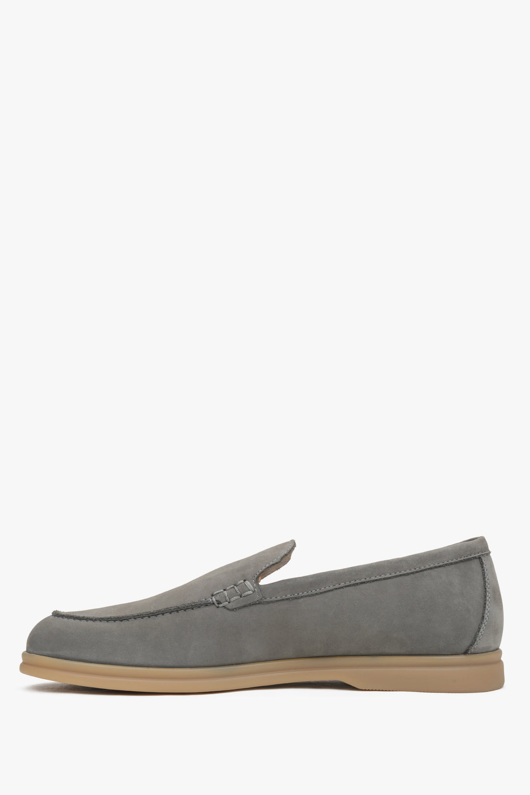 Stylish gray men's loafers by Estro, crafted from Italian natural nubuck, offering comfort and a classic design.