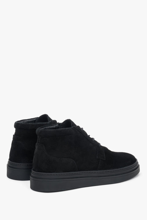 Made of 100% Italian genuine velour, these men's black ankle boots offer softness, warmth, and a sleek look for the colder season.