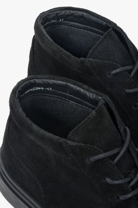 Men's premium Italian velour ankle boots in black with light insulation and a timeless design — ideal for smart casual styling.