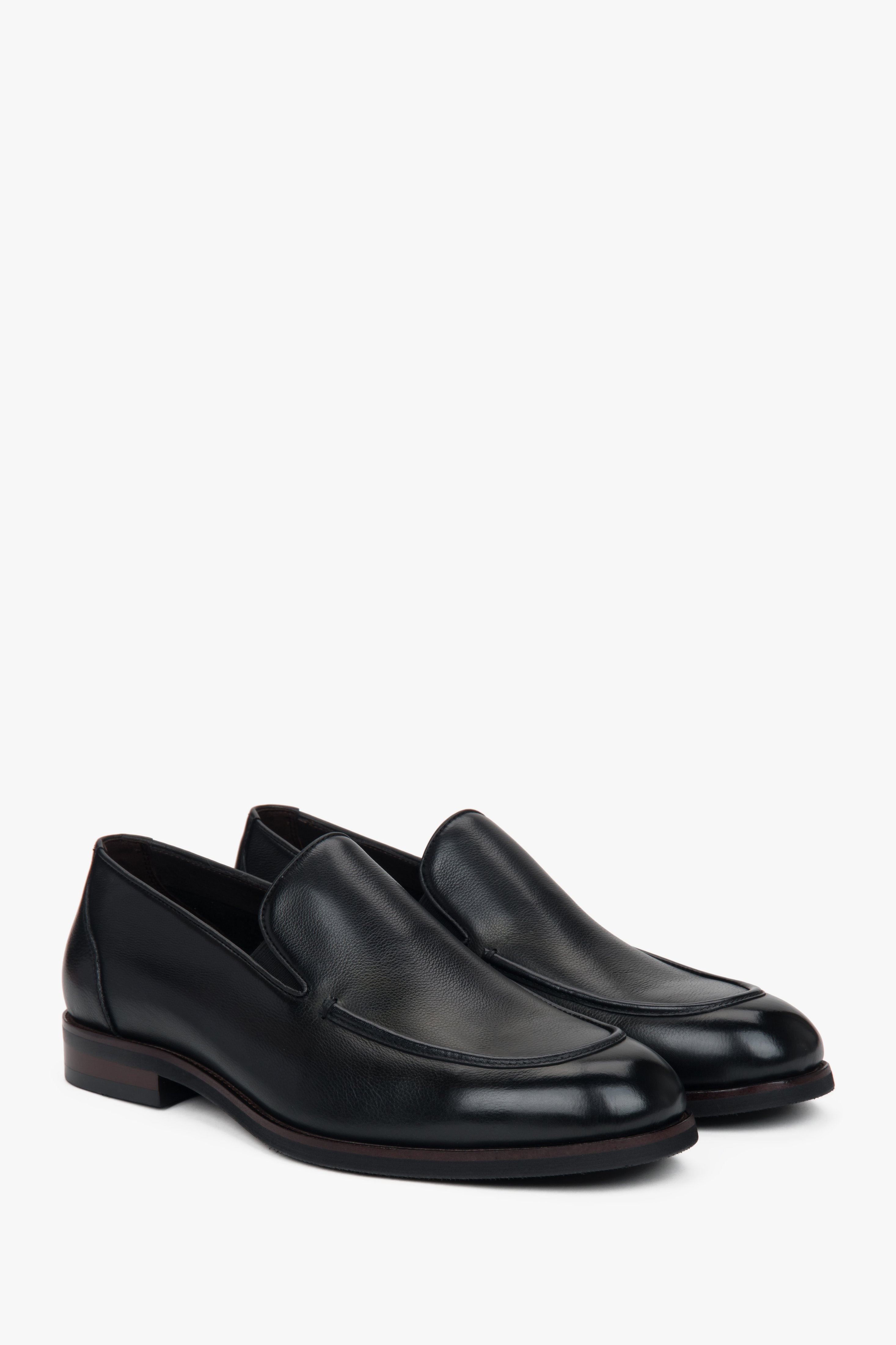 Men's black classic genuine leather loafers Estro — elegant slip-on shoes crafted from premium leather for timeless style and comfort.