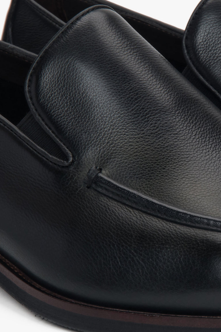 Timeless and comfortable — men's black genuine leather loafers Estro ER00117520, perfect for both formal and smart-casual outfits.