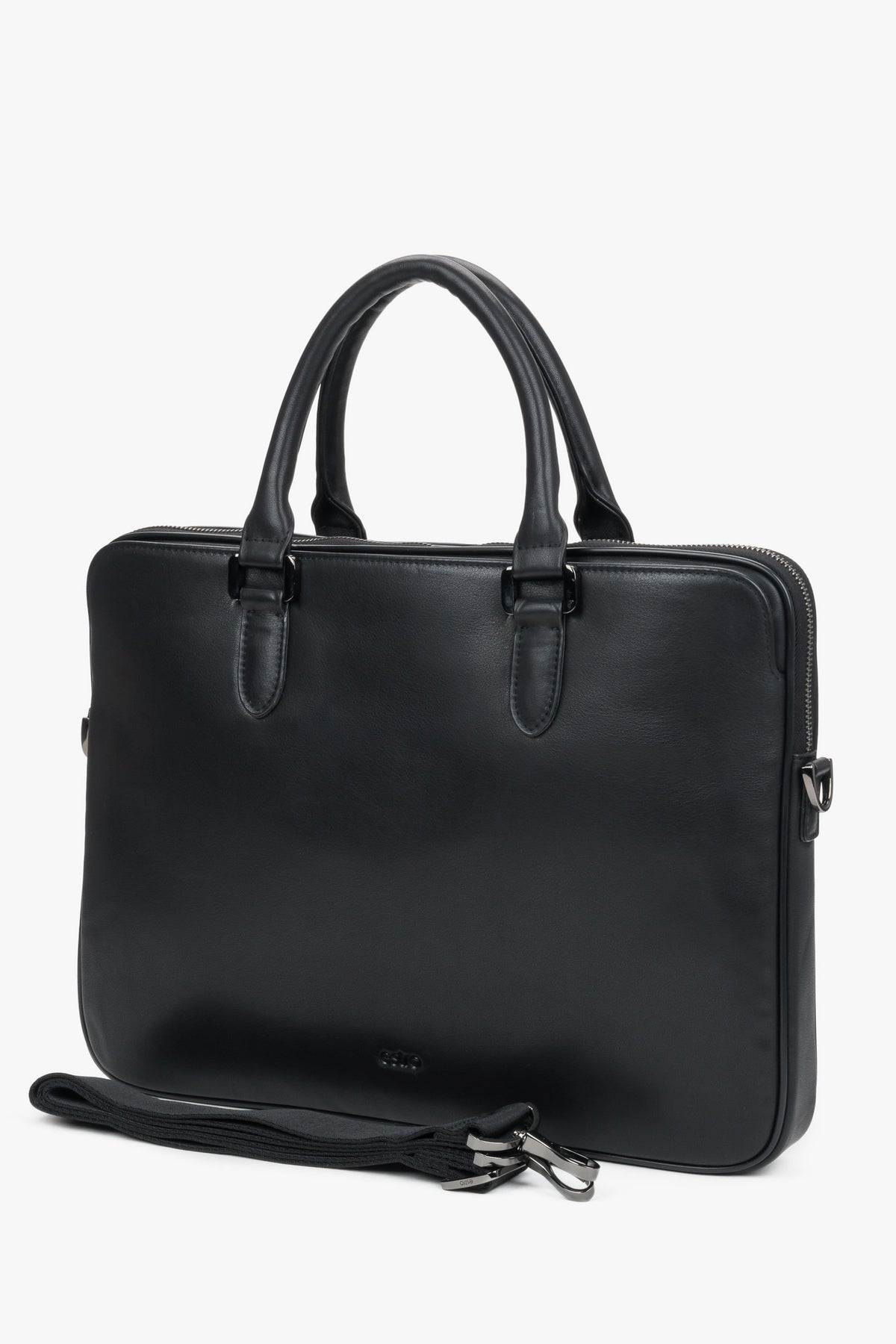 Estro - men's black genuine leather business briefcase.