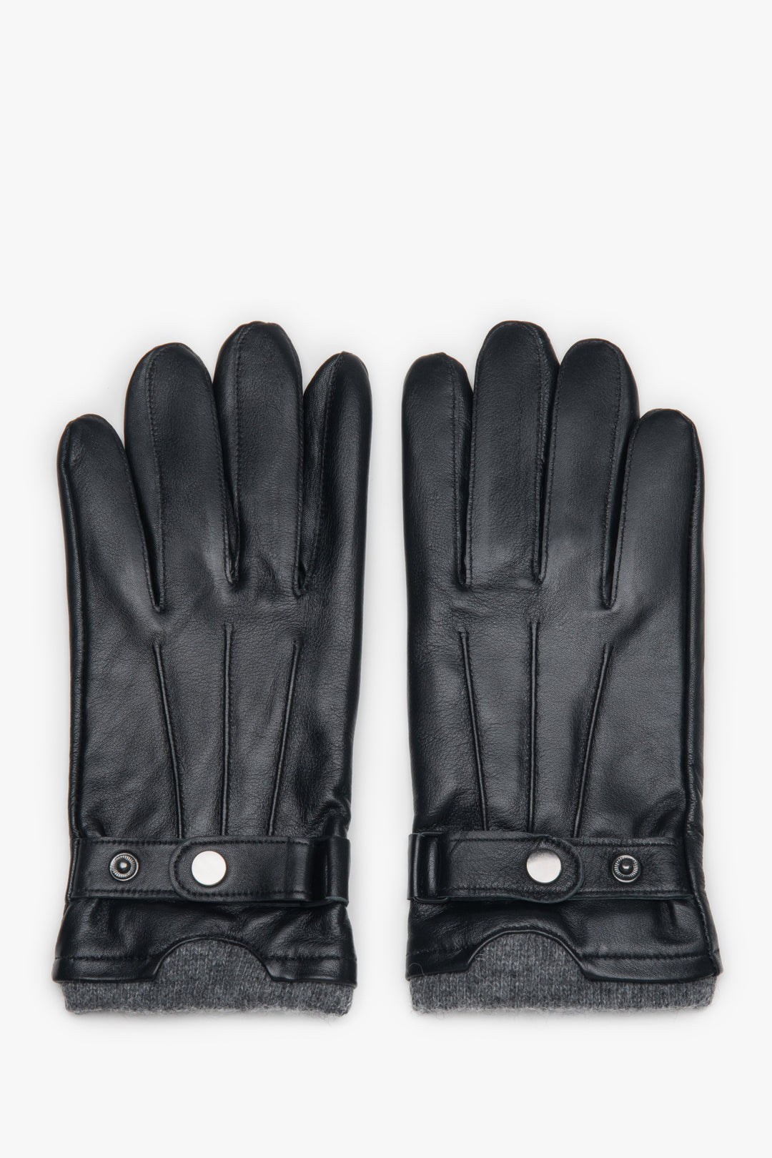 Black men’s gloves by Estro, made of genuine leather, with a decorative pin.