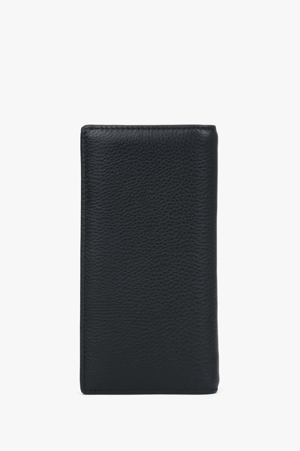 Large black men’s wallet made of pebbled genuine leather.

