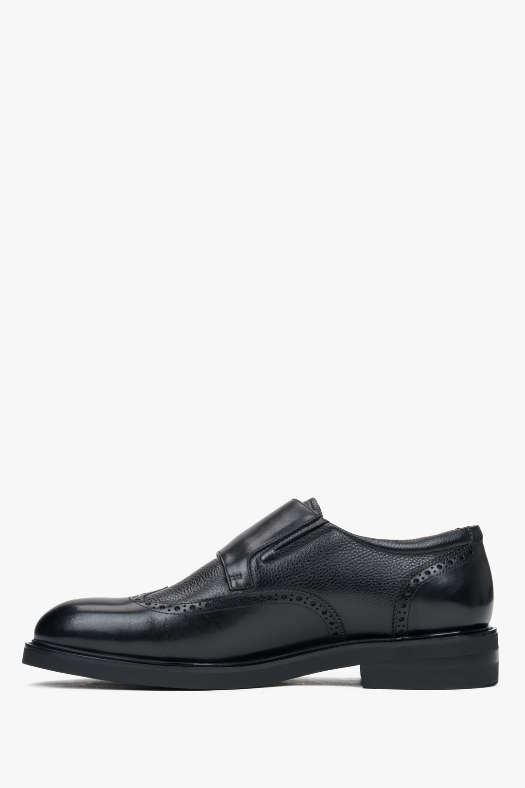 Stylish black leather brogues for men with monk straps, crafted by Estro.