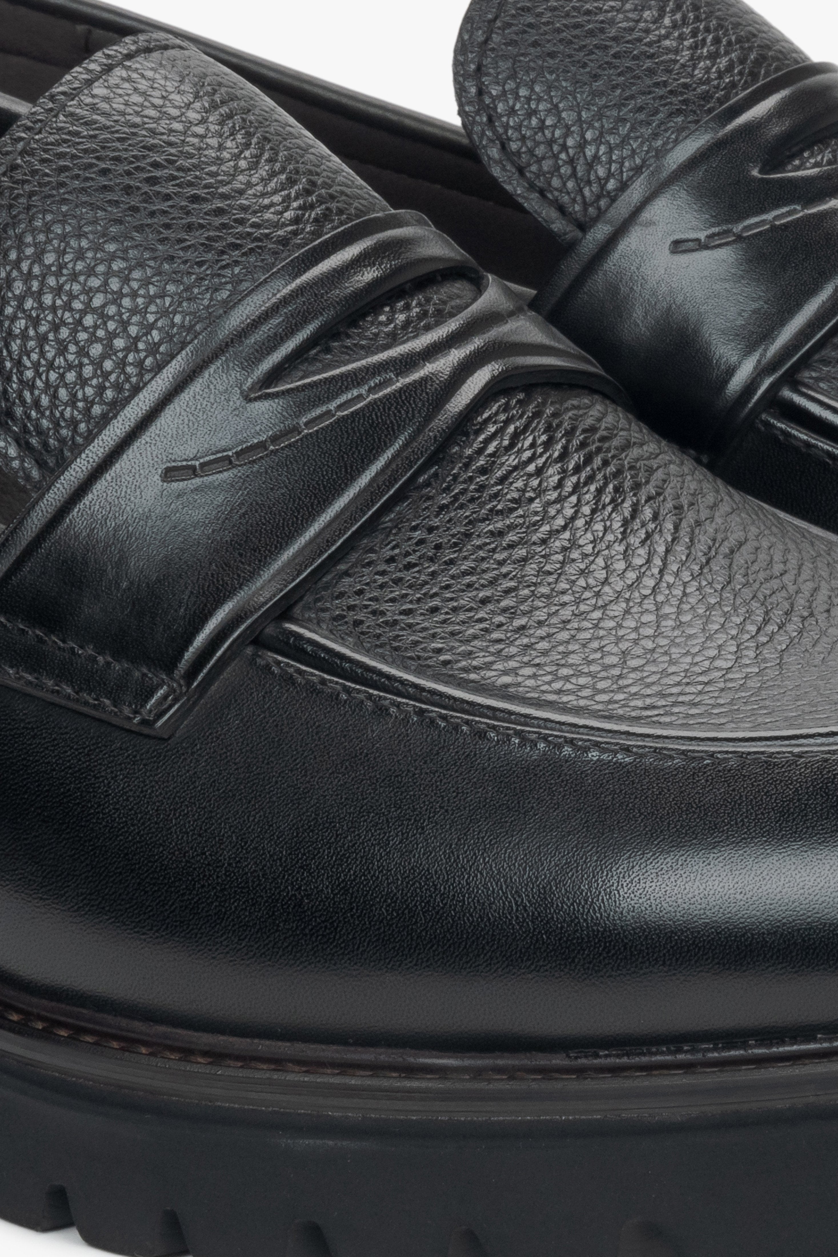 Men's black leather penny loafers Estro ER00115982, penny style, with comfortable sole.