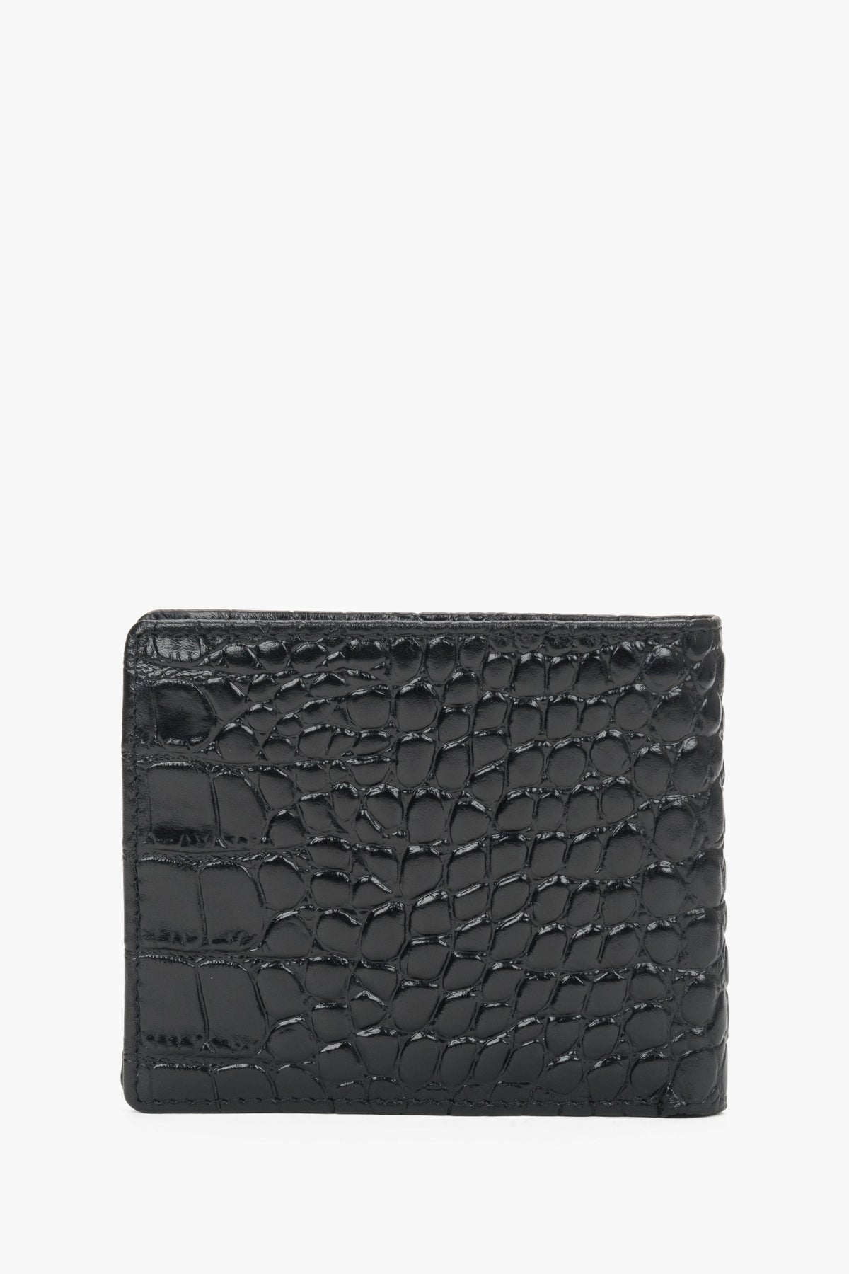 Men’s black leather wallet with crocodile-embossed pattern.
