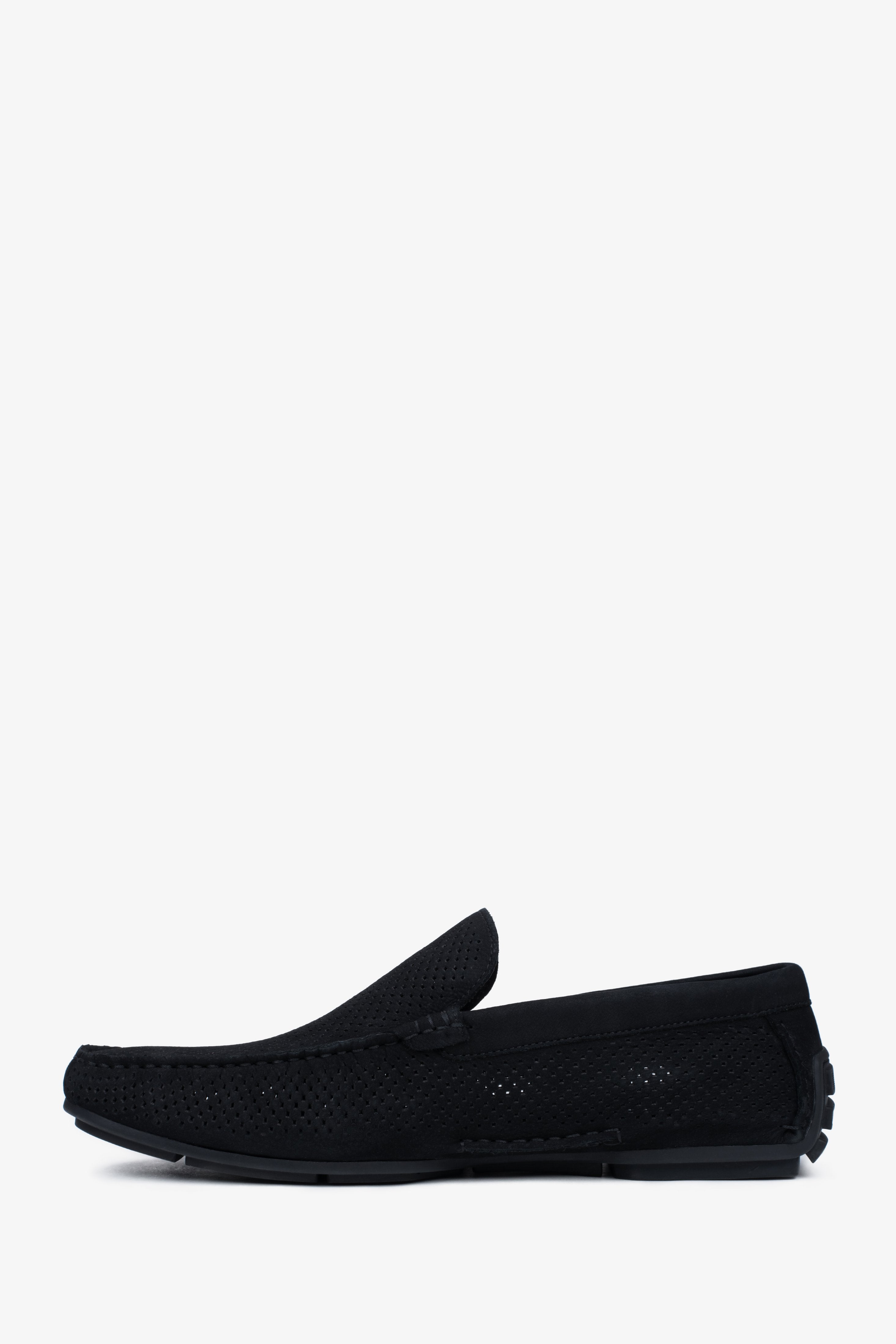 Summer slip-on loafers with breathable perforated upper.