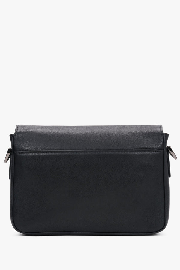 Men’s black shoulder bag made of genuine leather Estro.