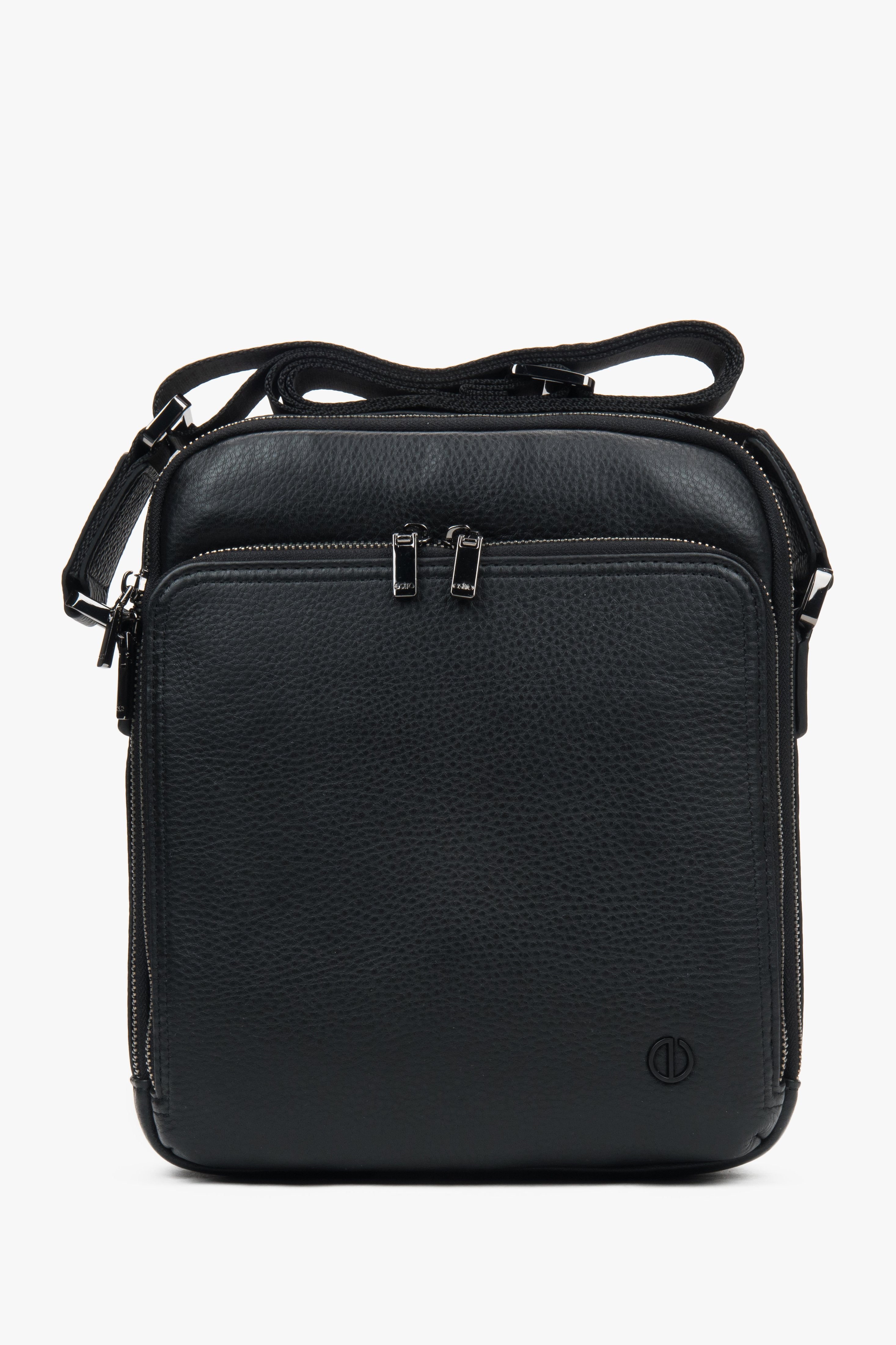 Men's Black Genuine Leather Shoulder Bag Estro ER00117322.