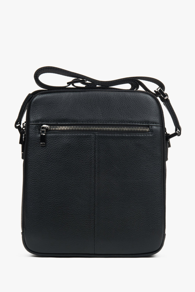 Men’s black genuine leather shoulder bag Estro.