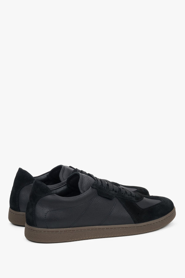 Men’s black sneakers Estro ER00118043 made of premium Italian leather and velour.