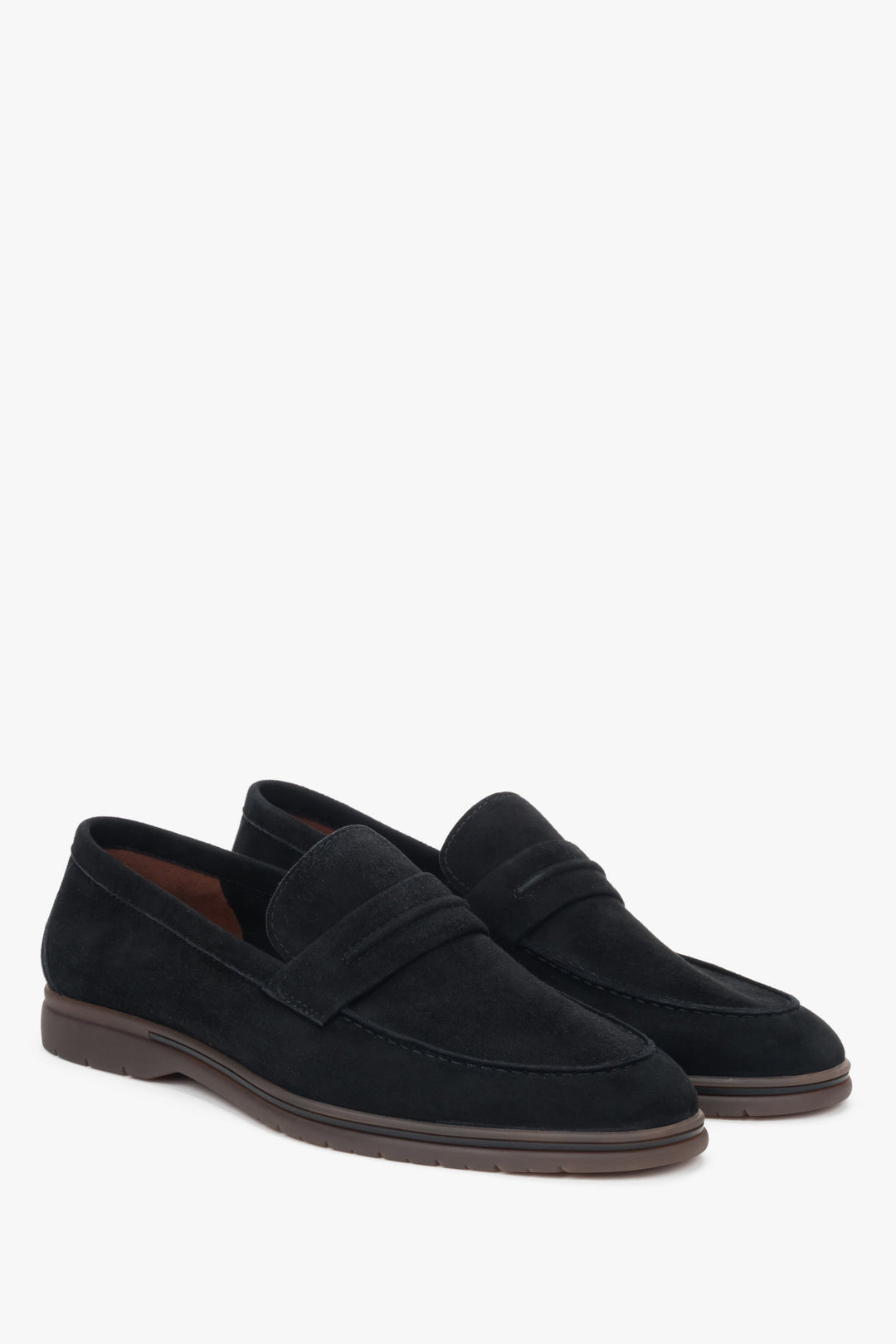 Men’s loafers, black, made of natural velour on a soft sole, Estro.