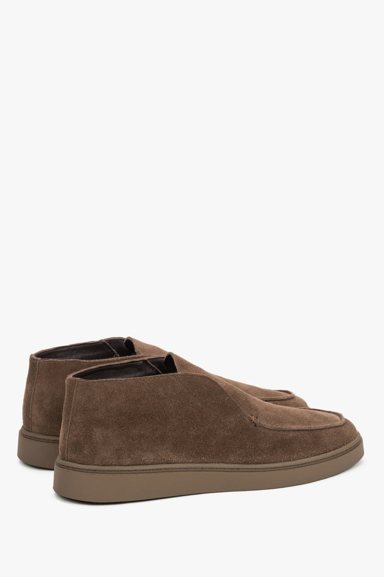 Men's High-Top Loafers in Brown Luxurious Italian Velour.