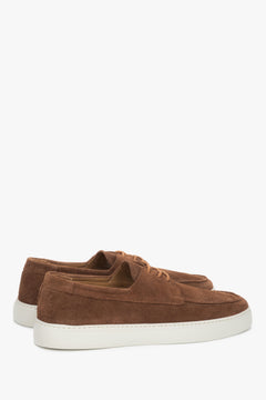In premium Italian natural velour, brown men’s lace-up loafers by Estro.