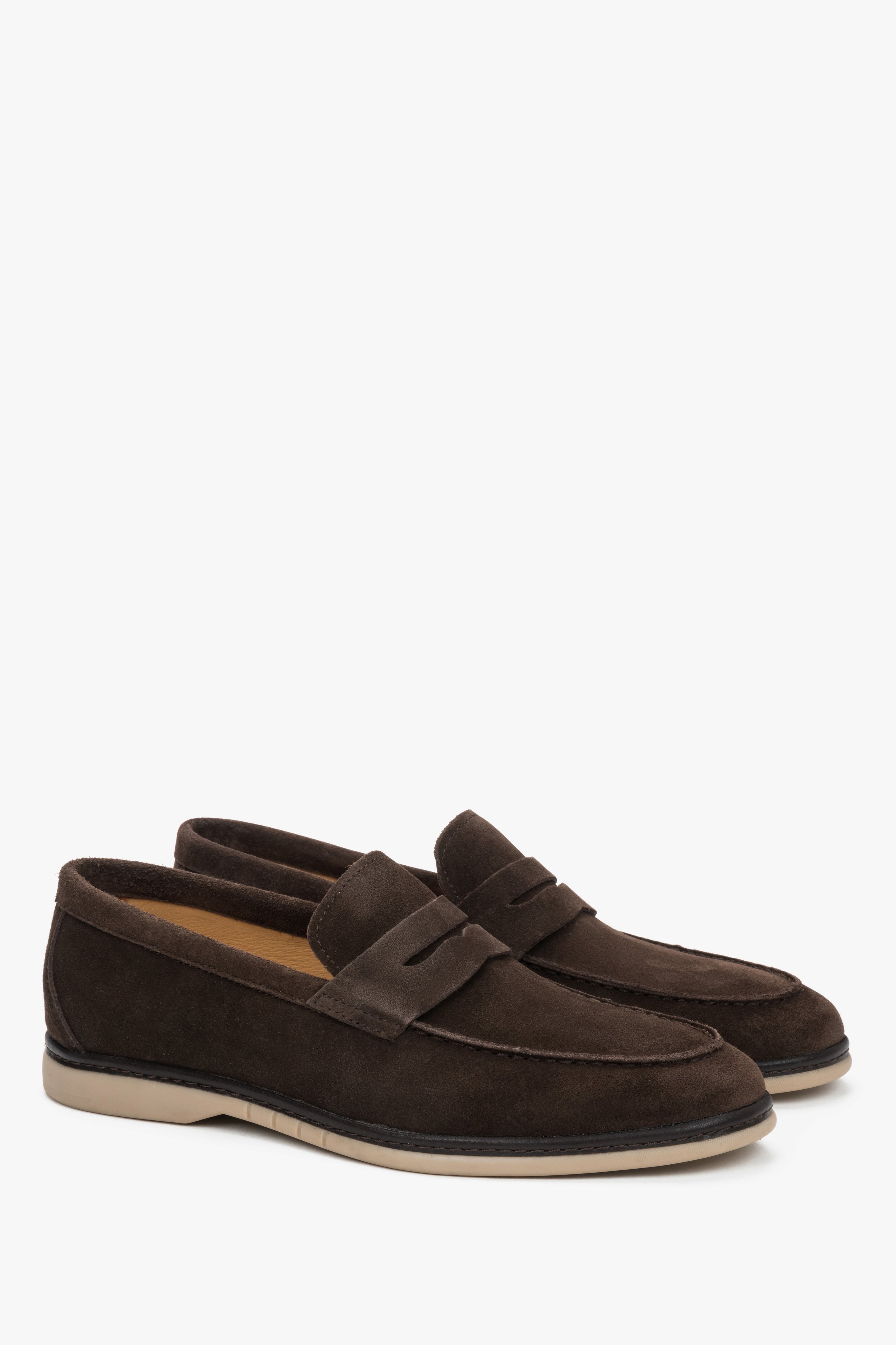 Men's dark brown casual loafers in soft natural velour, Estro.