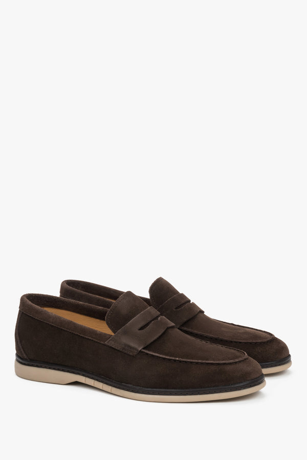 Men's dark brown casual loafers in soft natural velour, Estro.
