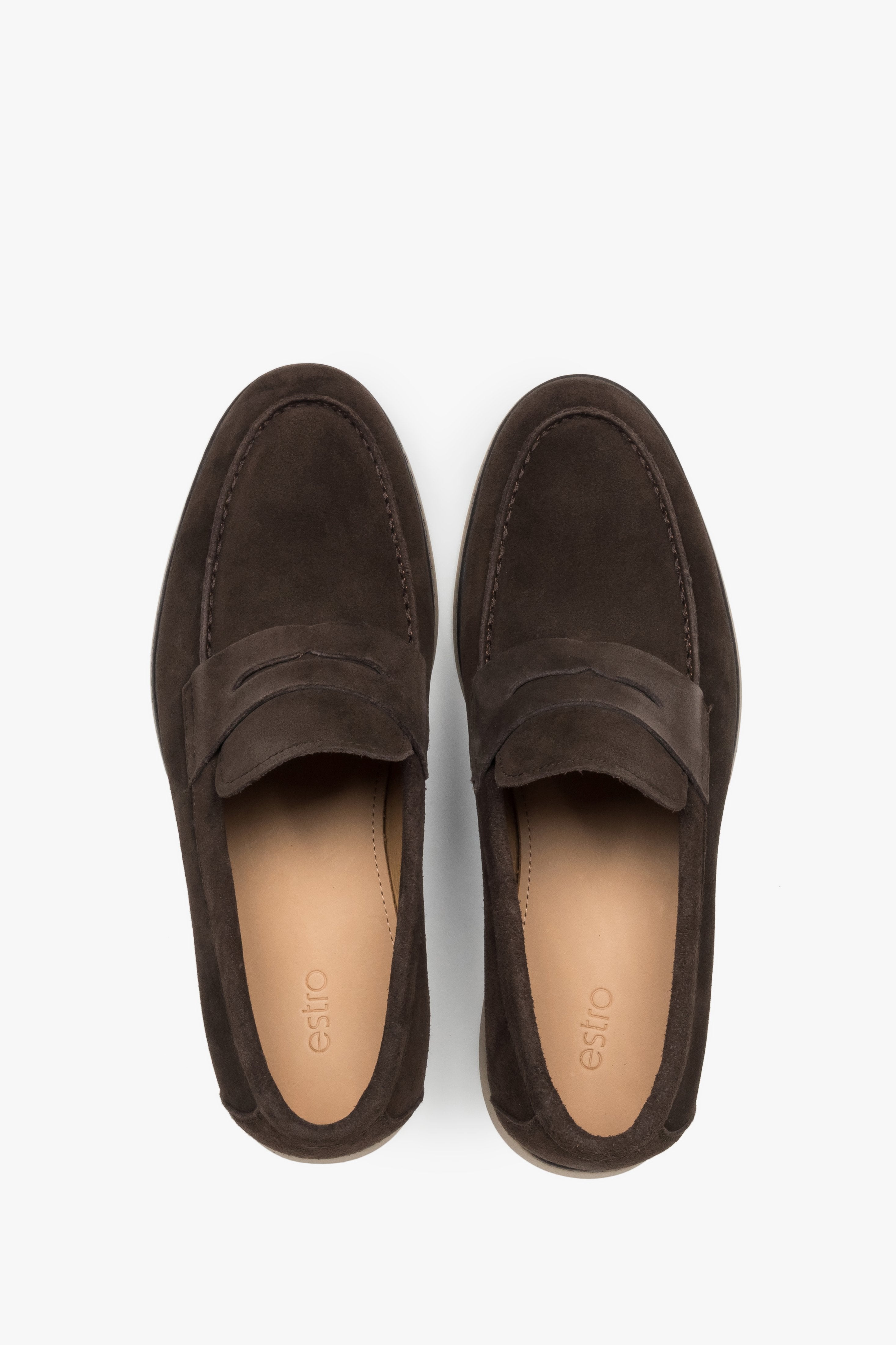 Estro men's casual loafers featuring a soft upper and leather interior.