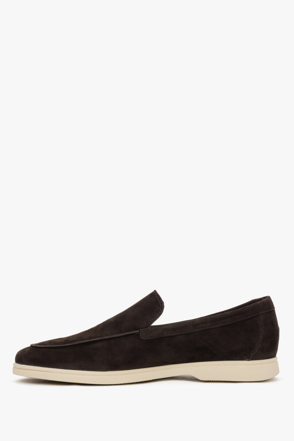 Dark brown men's premium velour loafers by Frau – a clean side profile highlighting the elegant silhouette and slip-on design.