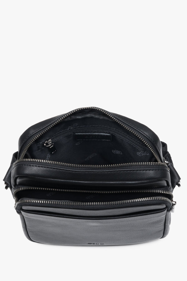 Compact men’s bag Estro made of high-quality genuine leather.