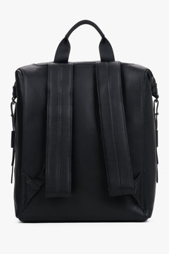 Men’s compact genuine leather backpack with silver hardware Estro.