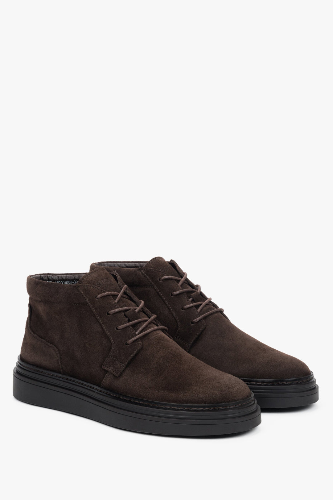 Men's dark brown ankle boots made of genuine velour with light insulation, Estro ER00118324.