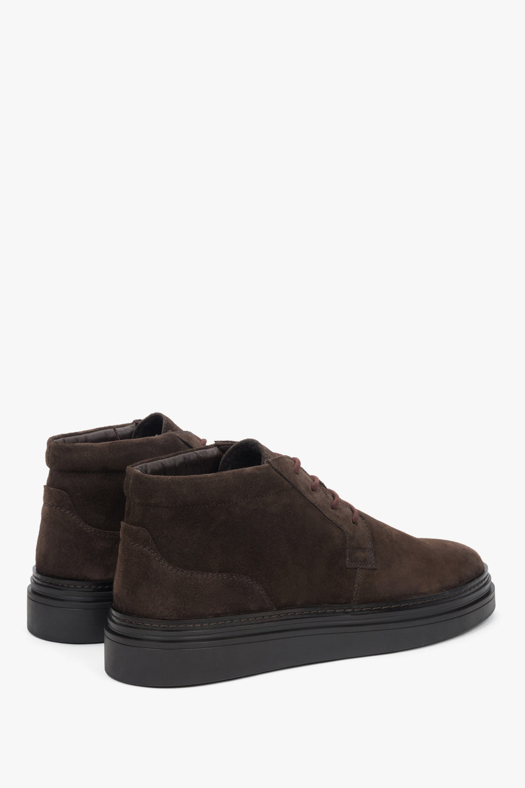Premium men’s dark brown velour ankle boots featuring light insulation and a comfortable design, Estro ER00118324.