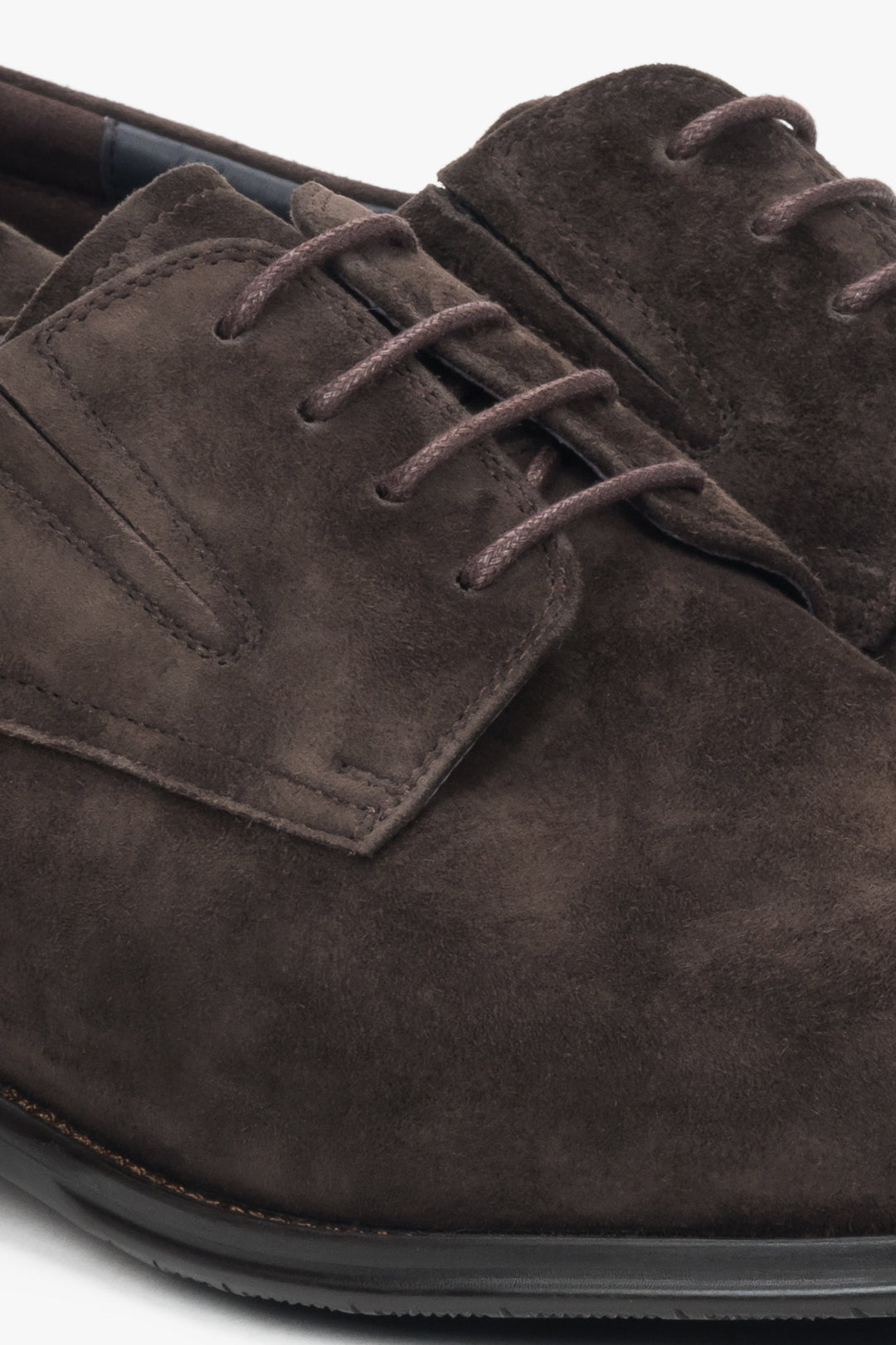 Timeless men’s derby shoes Estro, perfect for smart-casual and formal outfits.