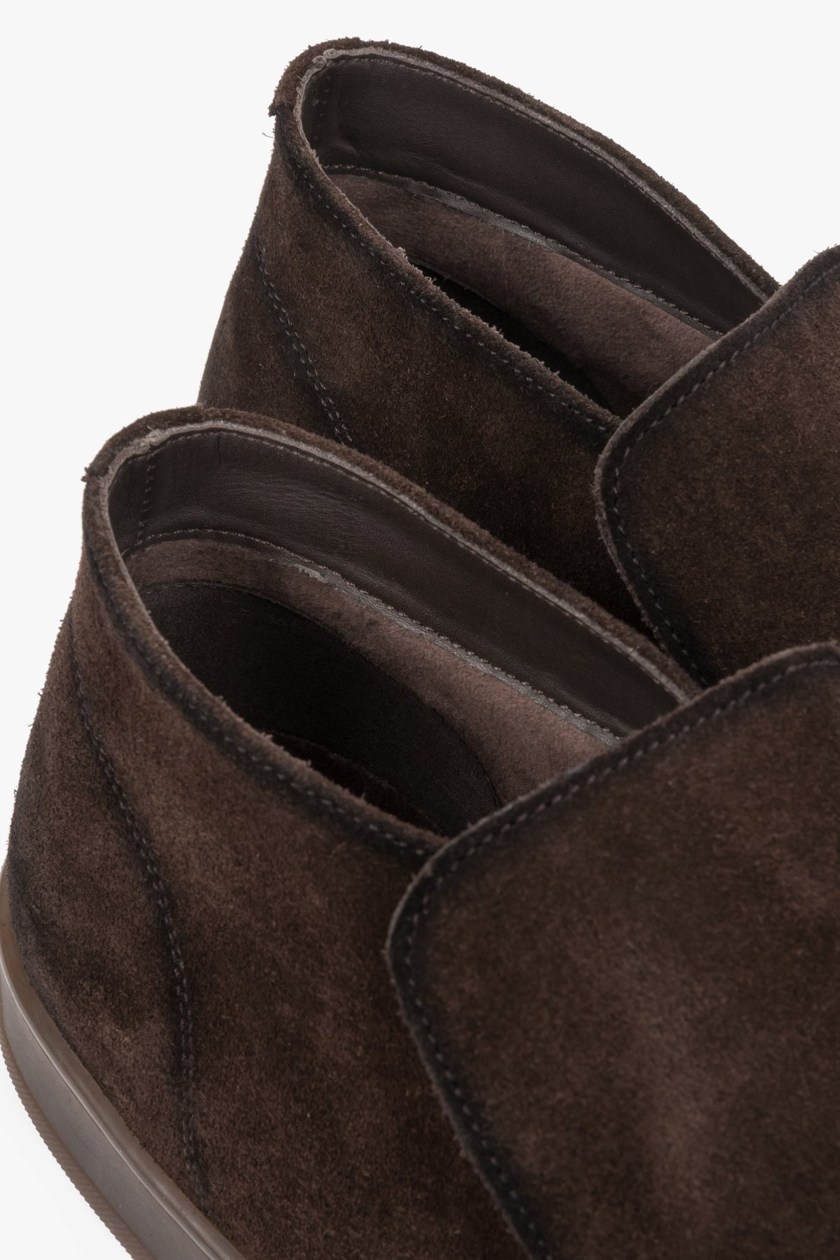 Dark brown men's velour high-top loafers Estro - close-up of details.