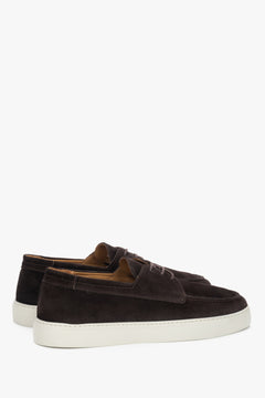 In premium Italian genuine velour, dark brown men’s lace-up loafers by Estro.