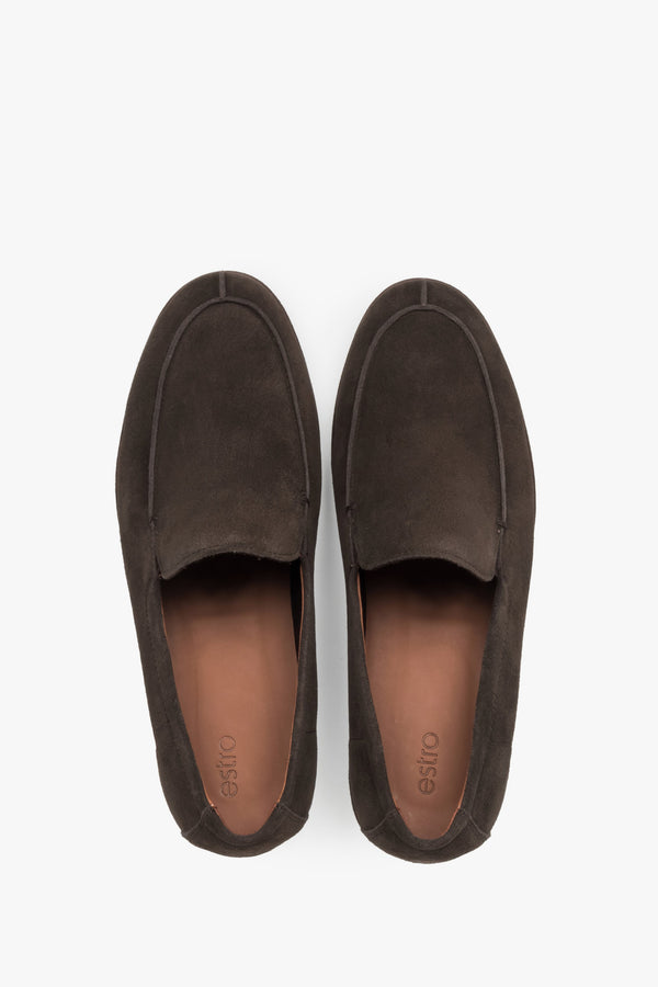 Men’s loafers, dark brown, made of soft natural velour, Estro.
