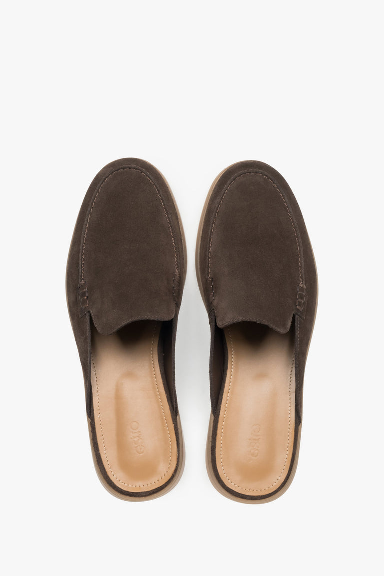 Made of premium Italian genuine leather, dark brown men’s mule sandals Estro.