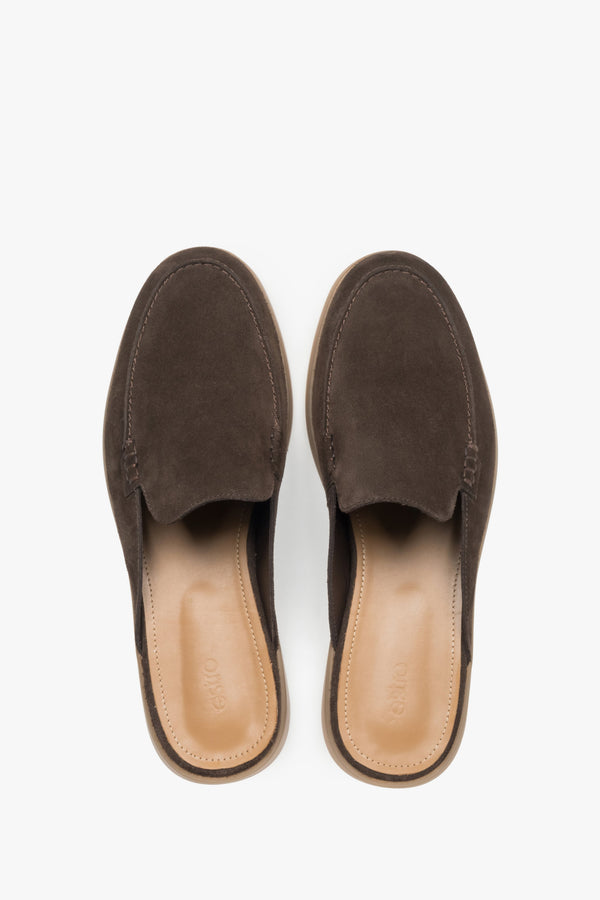 Made of premium Italian genuine leather, dark brown men’s mule sandals Estro.