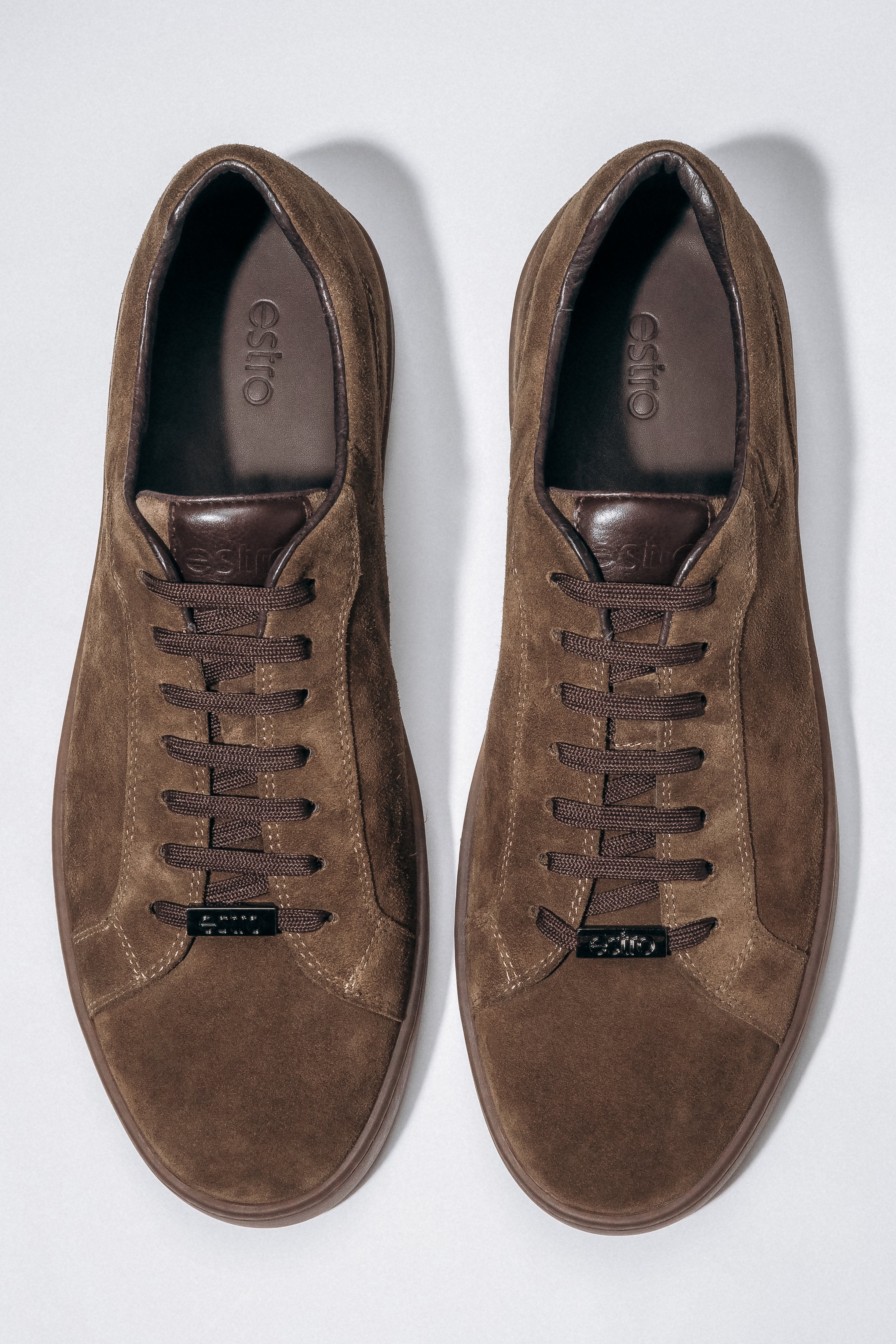 Men’s Dark Brown Sneakers in Genuine Velour with a Soft Sole Estro ER00119200.