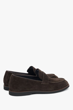 Comfortable men’s loafers Estro in dark brown genuine velour.
