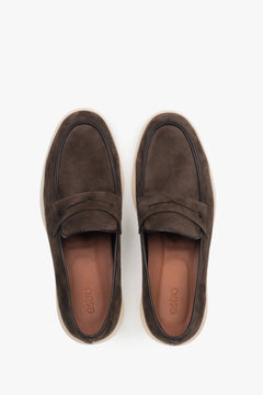 Men’s moccasins on a flexible sole, dark brown, made of natural velour, Estro.