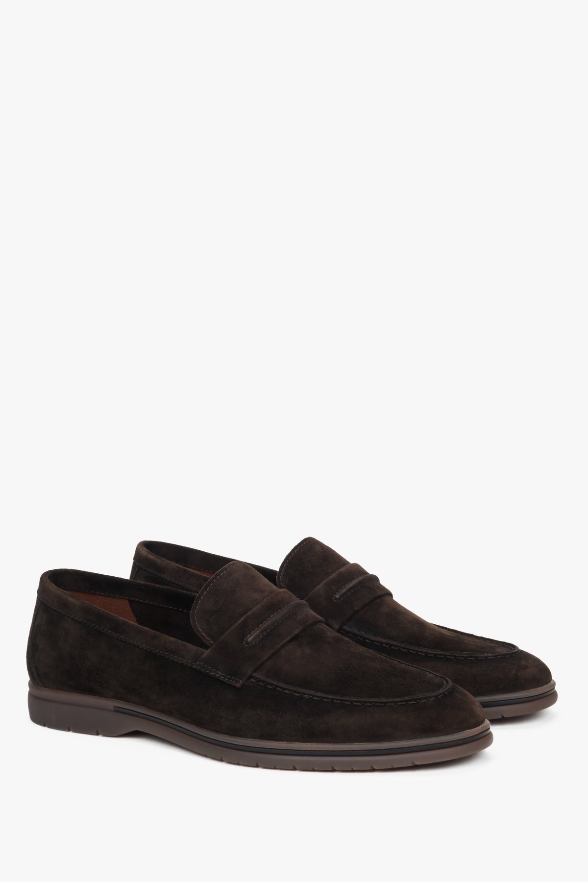 Dark brown men’s moccasins made of natural velour on a soft sole.