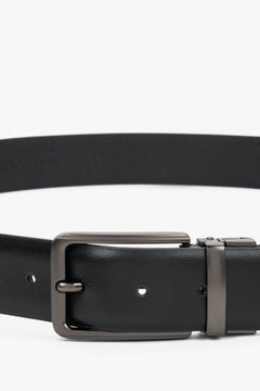Elegant men's genuine leather belt with a chrome buckle.