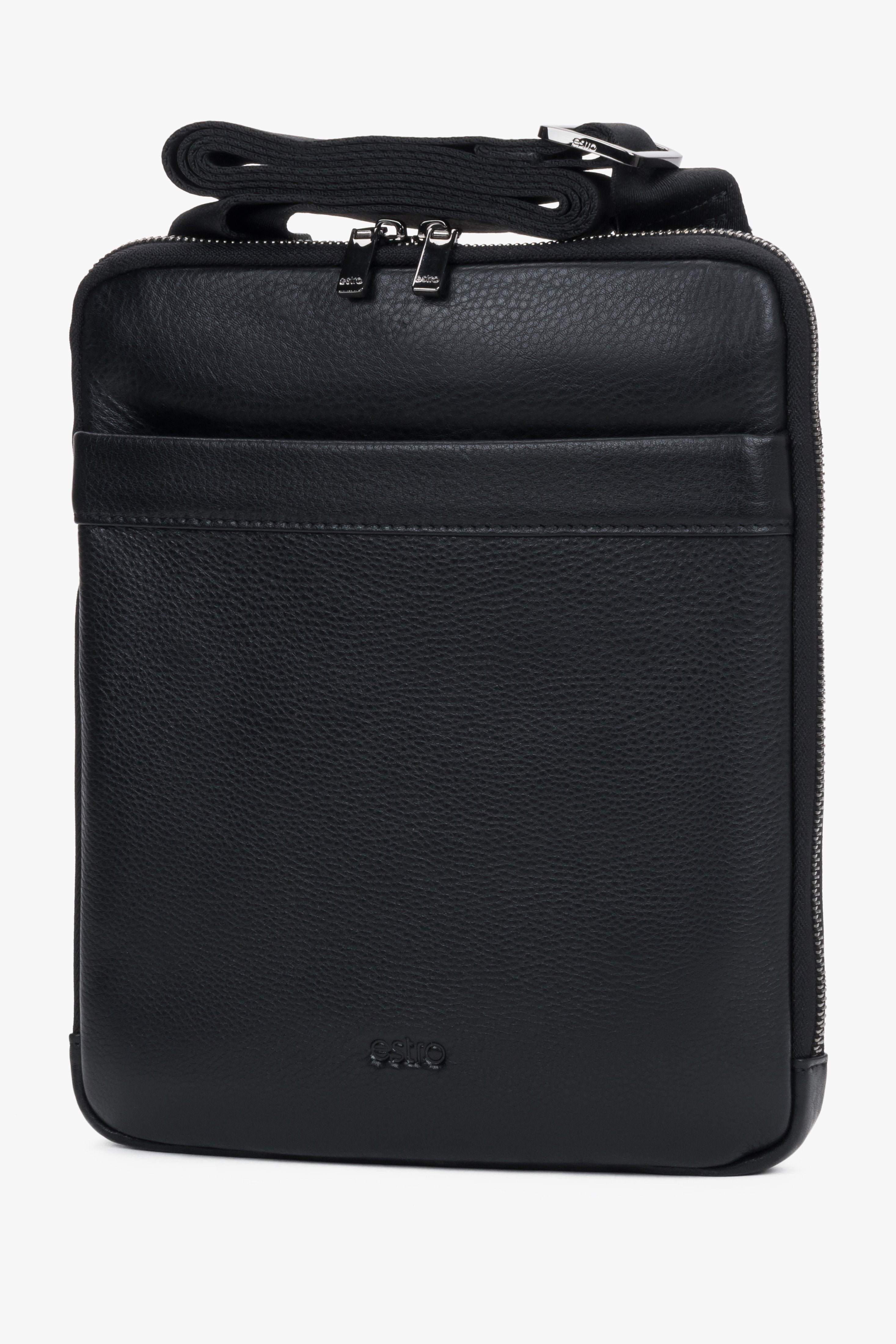 Handy men’s black shoulder bag made of pebbled genuine leather Estro.