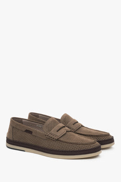 Men’s khaki loafers in natural nubuck with decorative perforation Estro.