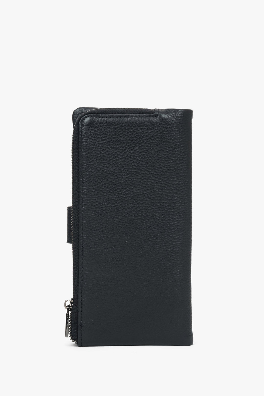 Sleek black wallet for men in genuine leather with 13 compartments and slots for cards and documents.