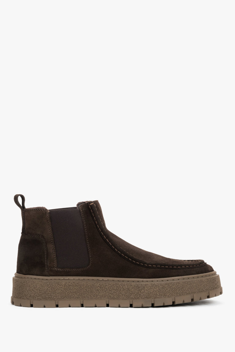 Men's Low Dark Brown Chelsea Boots made of Premium Italian Genuine Velour Estro ER00120804.