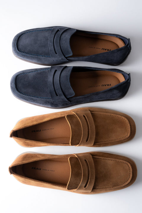 Men's classic navy blue penny loafers by Frau – a top-down perspective showcasing the contoured front and the premium tan-colored Italian leather lining.
