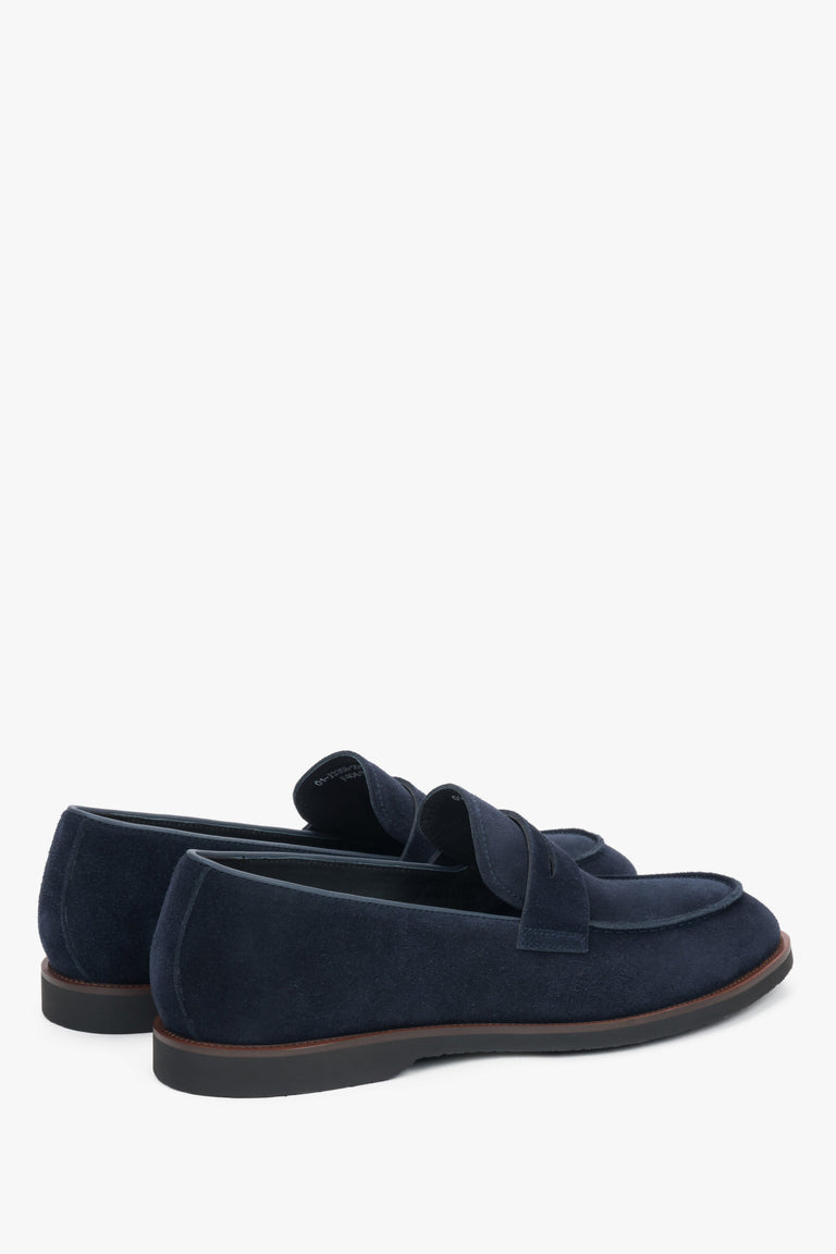 Men’s casual loafers Estro in navy velour, designed for comfort and everyday wear.