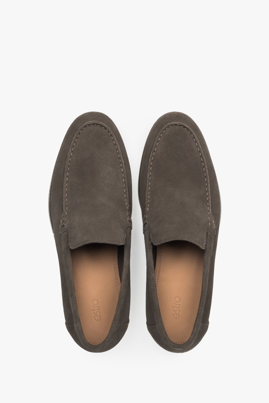 Classic men’s loafers by Estro, made from genuine velour in a rich saddle brown color.