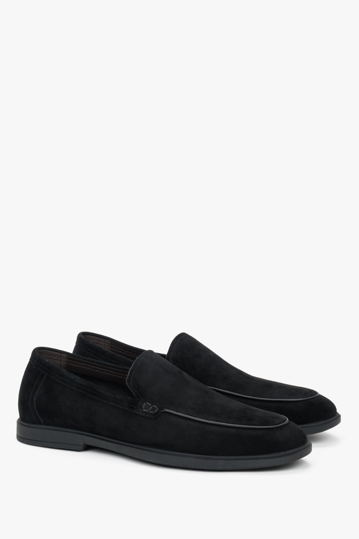 Men's slim black natural velour loafers with an elongated toe, Estro.