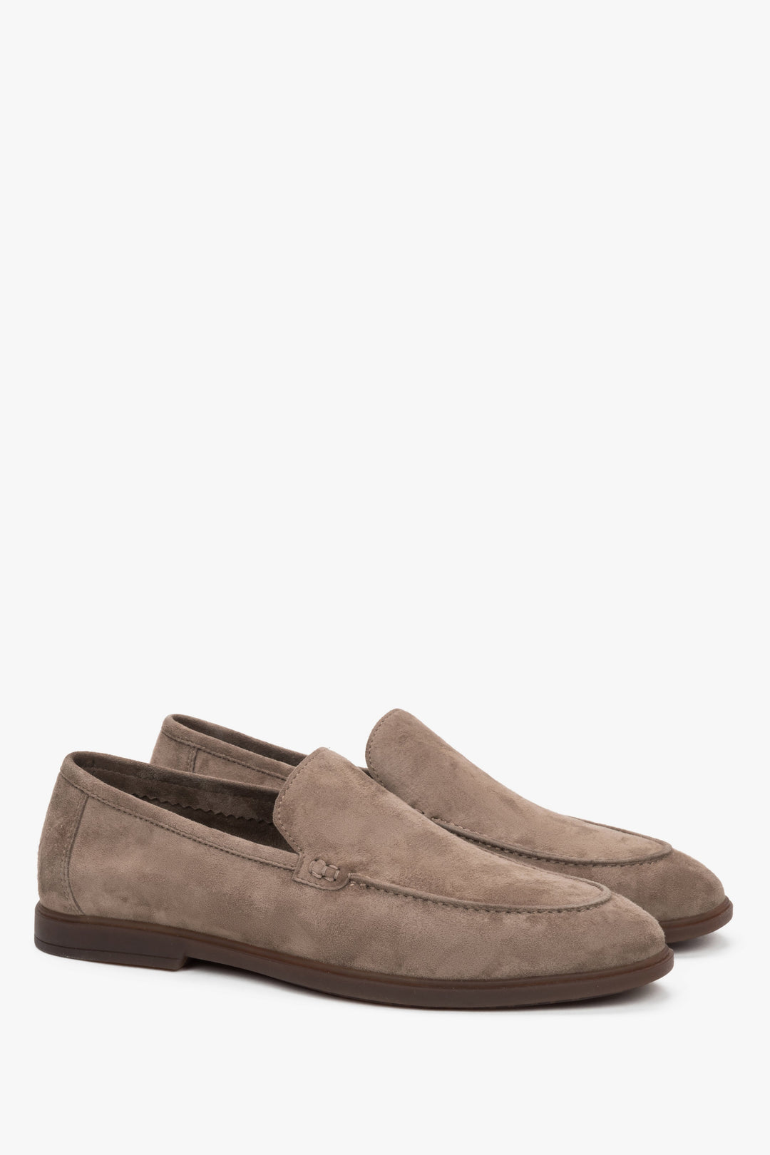 Men's slim khaki natural velour loafers with an elongated silhouette, Estro.