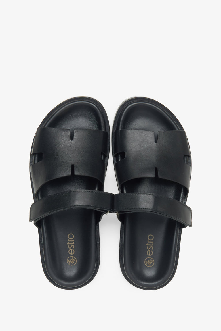 Black slide sandals Estro - presentation form above.