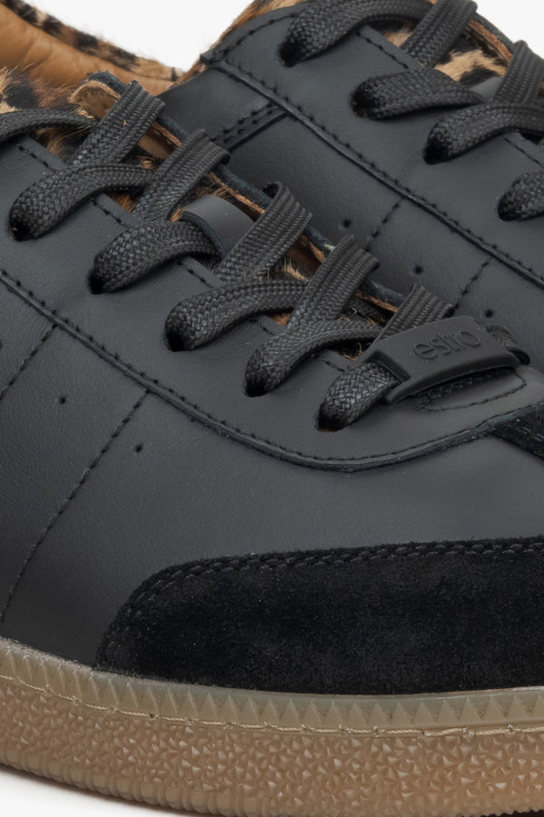 Estro women's black leather sneakers - close-up of the details.